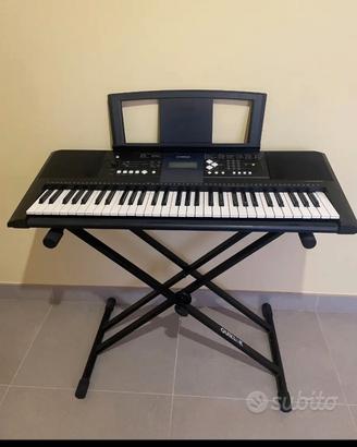 pianola elettrica Yamaha+ registratore tascam