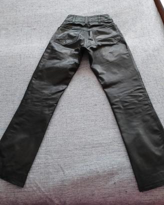 pantaloni neri donna