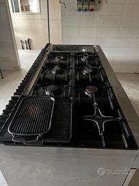 Cucina 8 fuochi + cappa