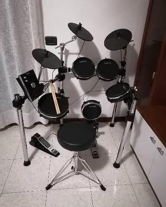 Batteria elettronica Alesis Command Mesh Kit
