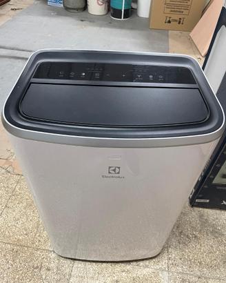 condizionatore portatile Electrolux EXP35U53