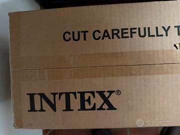 Materasso matrimoniale Intex autogonfiabile