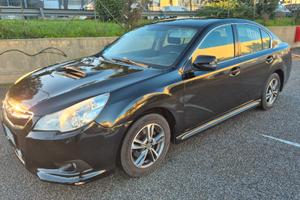 subaru legacy 2.0 150CV anno 2011