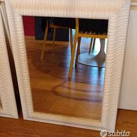 Specchio con Cornice in Legno