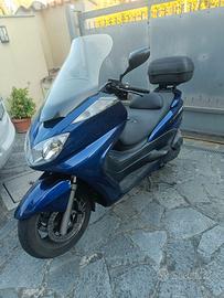 Majesty 400 euro 900 trattabili