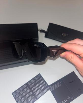 Occhiali da sole Prada SPR 17W Neri - Full Set Ori