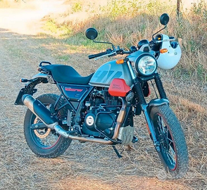 Royal Enfield SCRAM 411 Graphite Red - 2023