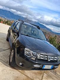 Dacia Duster nero