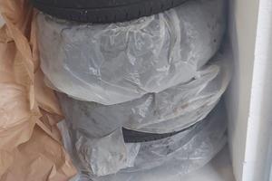 Goodyear 205/60/R16 + cerchi originali BMW