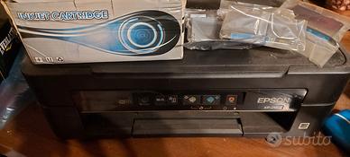Stampante Epson XP-215 con cartucce