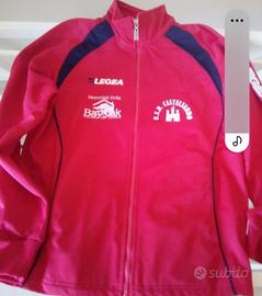 Felpa sportiva Macron.