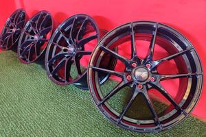 Cerchi OZ Mini Audi VW Seat VolksWagen 8x18 Nuovi