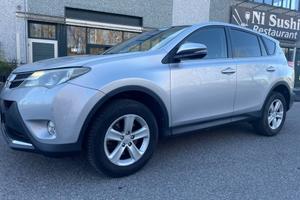 Toyota RAV 4 RAV4 2.0 D-4D 2WD*Neopatentati*Retroc
