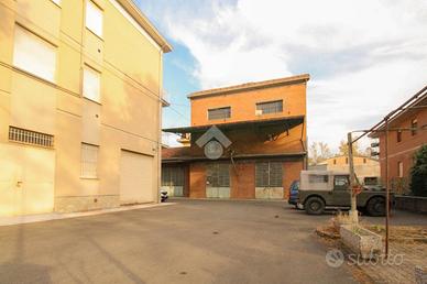 CAPANNONE A VIGNOLA