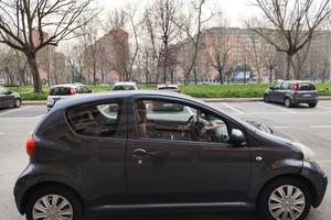 Toyota Aygo 1.0 benzina – economica e affidabile 