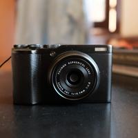 Fujifilm XF10 