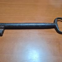 ANTICA CHIAVE PORTONE IN FERRO 