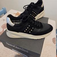 scarpe nero giardini 