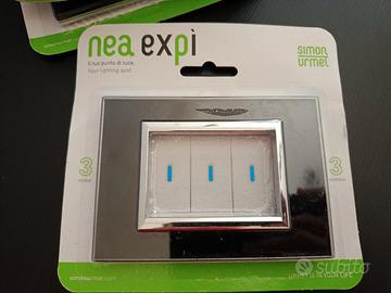 Placca 3 moduli Simon Urmet nero Ebano