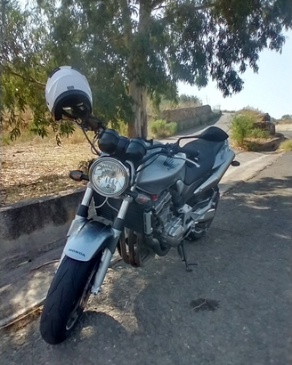 Honda Hornet 900