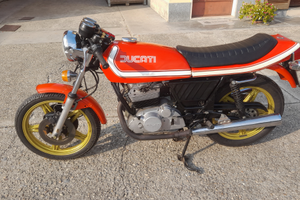 Ducati 500 sport desmo 1979