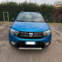 Dacia Sandero Stepway 0.9 Gpl - NEOP. - NAV. - 12 