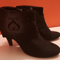 Stivaletti eleganti neri