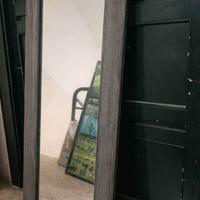 Specchio con cornice vintage