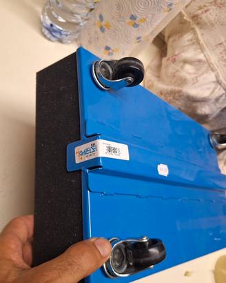 carrellino ginocchia