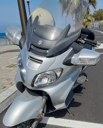 Suzuki Burgman 650 exec abs - 2004