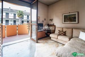 TRILOCALE CON BOX E CANTINA