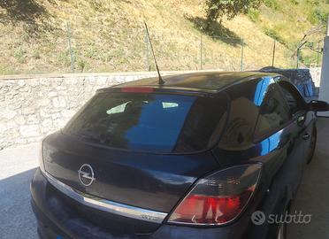 Opel Astra GTC