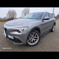 alfa romeo Stelvio q4 280 CV benzina GANCIO traino