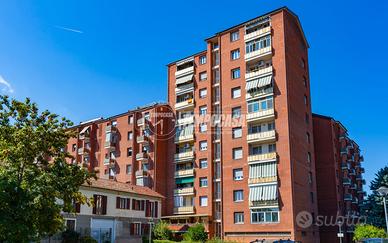 Ampia soluzione panoramica ristrutturata