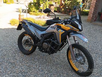 Moto VOGE 300 RALLY
