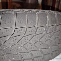 gomme Yaris hybrid