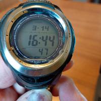 vendi orologio casio, altimetro, bussola, ecc.