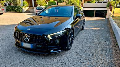 CLASSE ALLESTIMENTO AMG 200 d TETTO