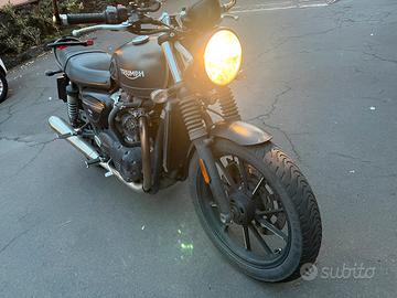 Triumph Street Twin 900 Ironstone - 2021