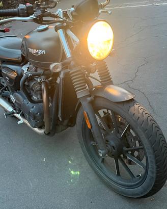 Triumph Street Twin 900 Ironstone - 2021