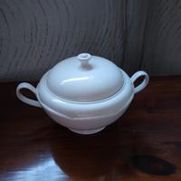 Zuppiera in porcellana