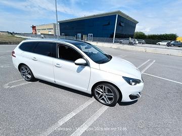Peugeot 308 BlueHDi 120 S&S Allure