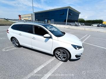 Peugeot 308 BlueHDi 120 S&S Allure
