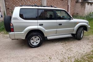 TOYOTA Land Cruiser - 1999