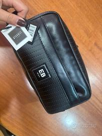 Beauty case nero firmato Emanuela Biffoli