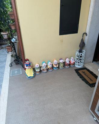 Biancaneve e i 7 Nani in Cemento