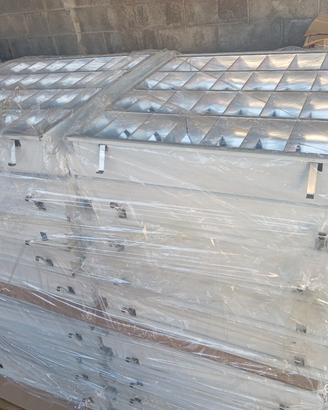 venti lampade 4 x 18 watt controsoffitto 