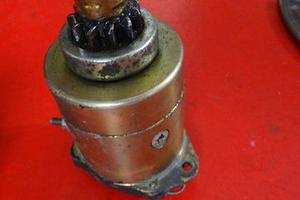 MOTORINO AVVIAMENTO VESPA