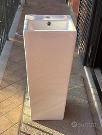 Lavabo freestanding