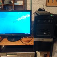 pc fisso completo di tutto  hp